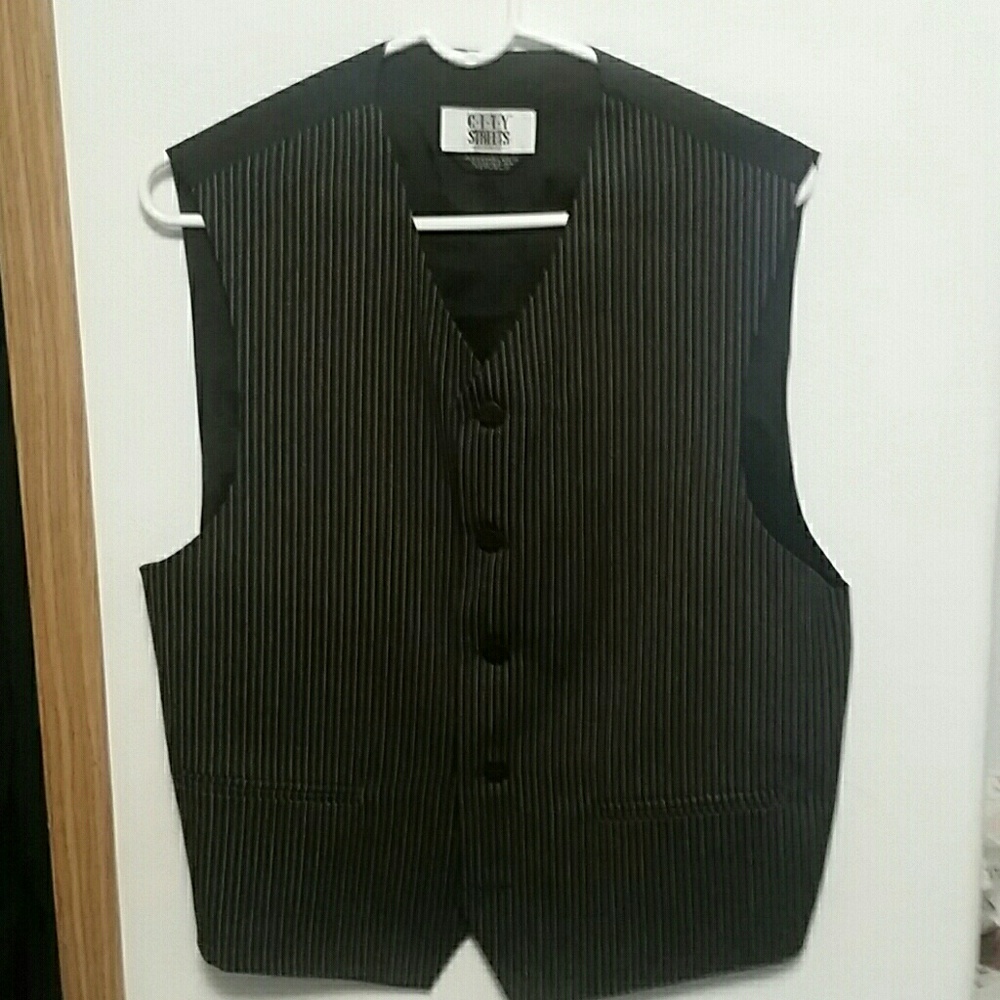City streets dress vest